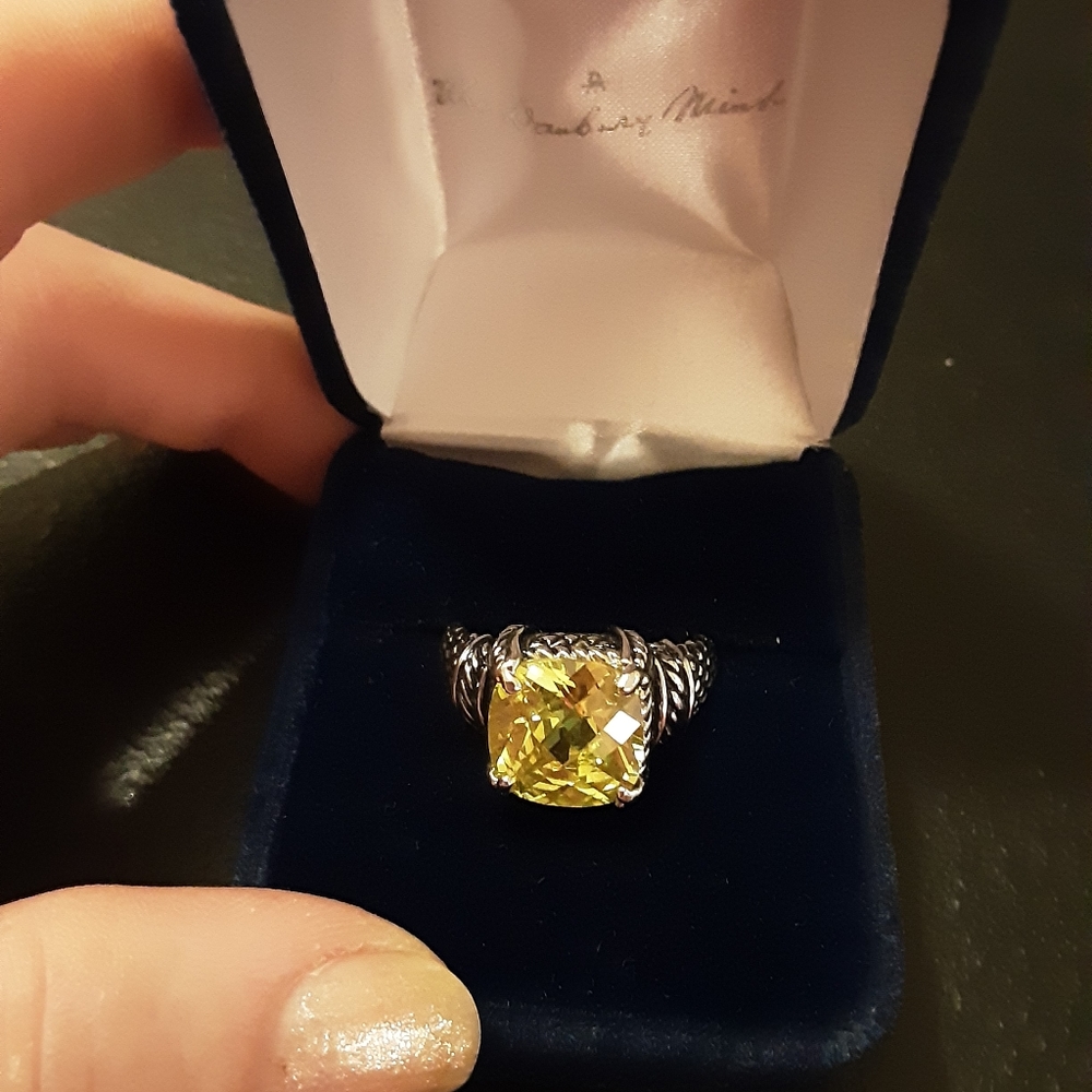 Dinner/Fashion Ring